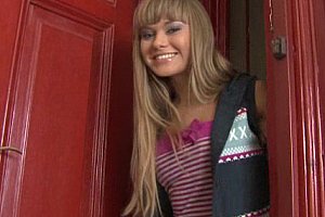 专门看国外女明星裸照的网站 Porn